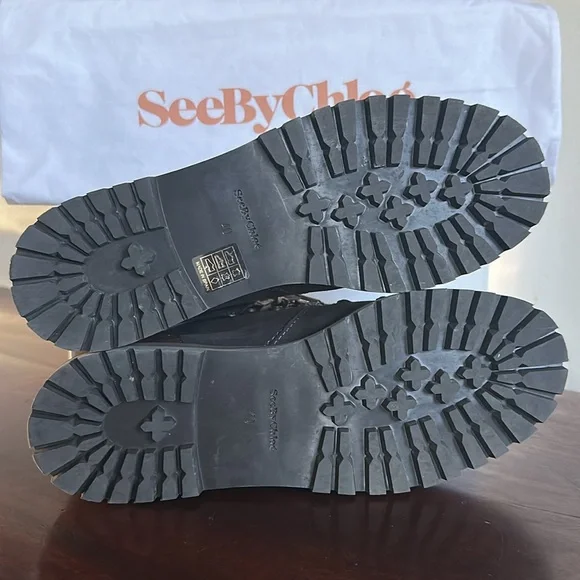 See by Chloé Eileen Lace-Up Shearling-Lined Ankle Boots - Picture 6 of 12